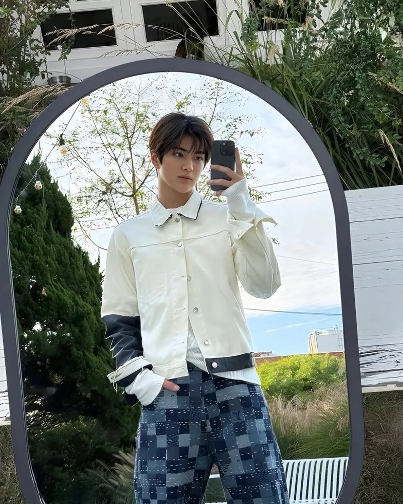Quick mirror check